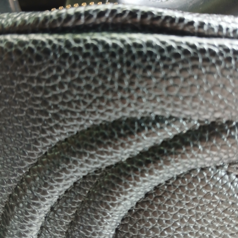 Black Leather Interior Label Bag - Picture 4 of 14